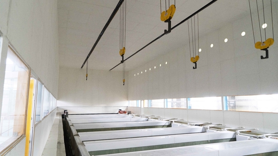 Hot Dip Galvanizing Encapsulated Pre - Treatment Protection Enclosed Pre - Treatment Workshop For Turnkey Project